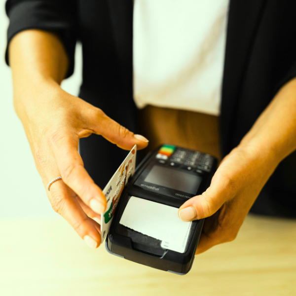 Lump sum relocation bonuses and allowances benefits for employees