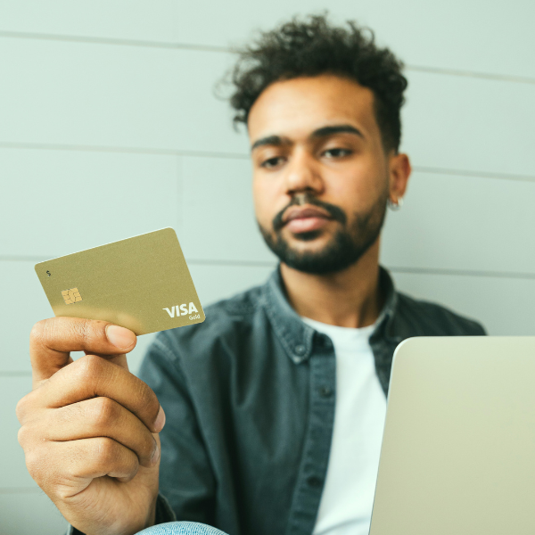Use lump sum relocation bonuses or allowances to manage employee moving